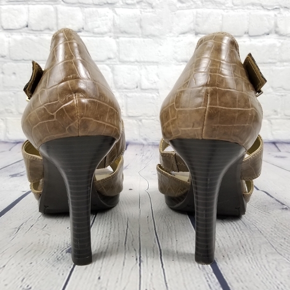 DANA BUCHMAN | reptile print strappy heel sandals - Picture 5 of 7